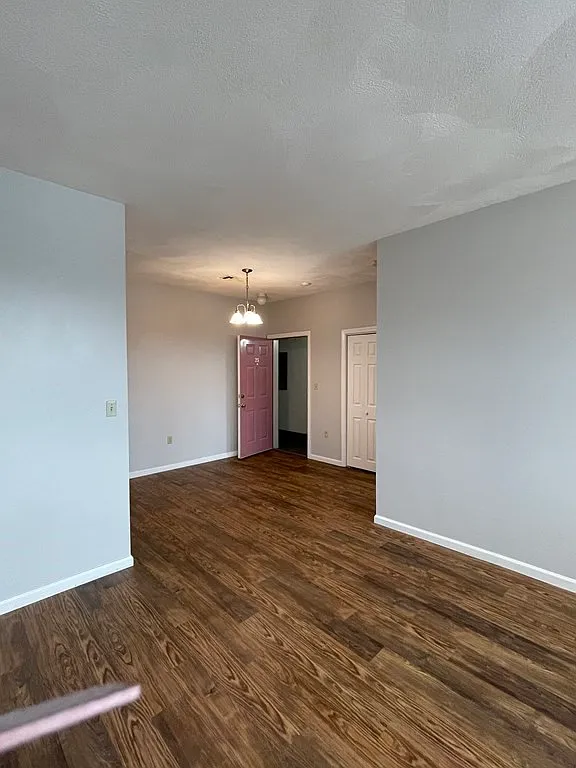 2 bed, 600 sqft, $2,000 — Photo 2