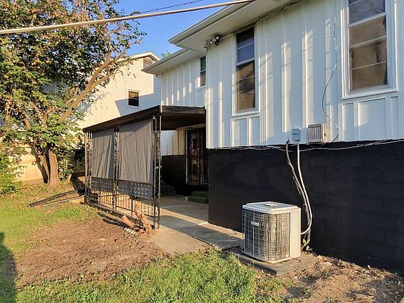 5th image of 8414 E 55th Ter