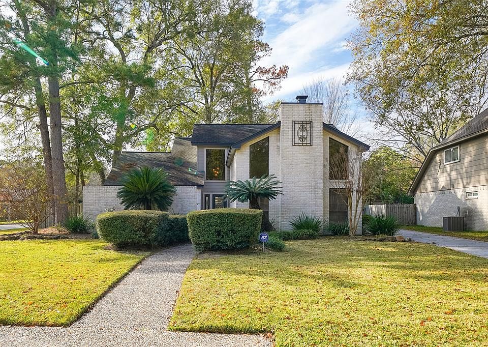 1st image of 3303 Three Pines Dr