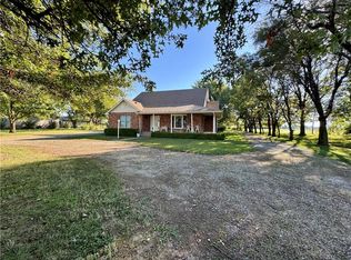 787 SW 20th St, Columbus, KS 66725