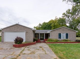 1534 Blackiston Mill Rd, Clarksville, IN 47129