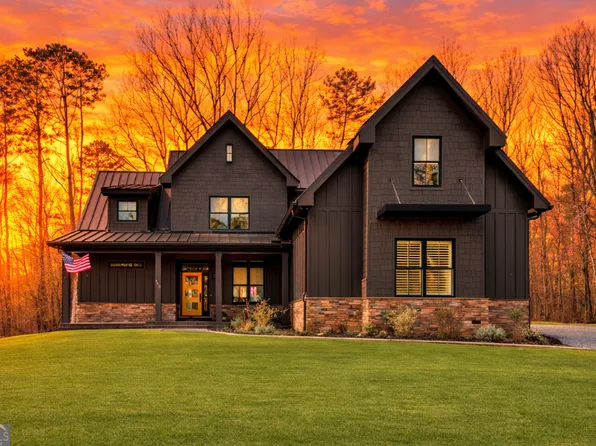 291 Aspen Ave, Ellijay, GA 30536