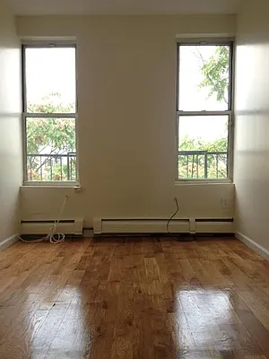 Rented by Full Time Management | media 11