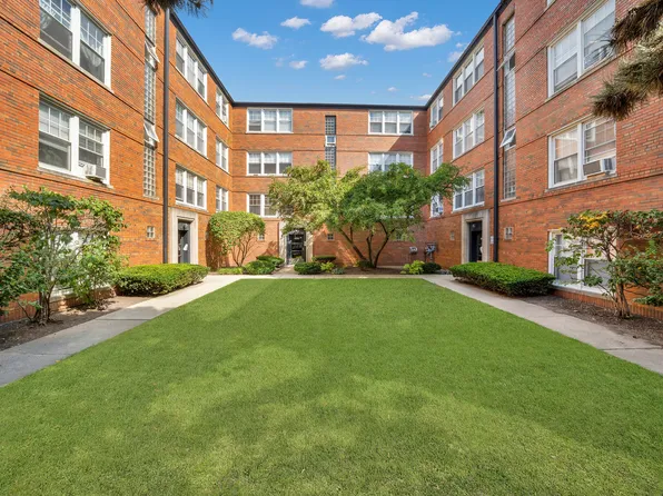 2422 W Farragut Ave APT 1A, Chicago, IL 60625