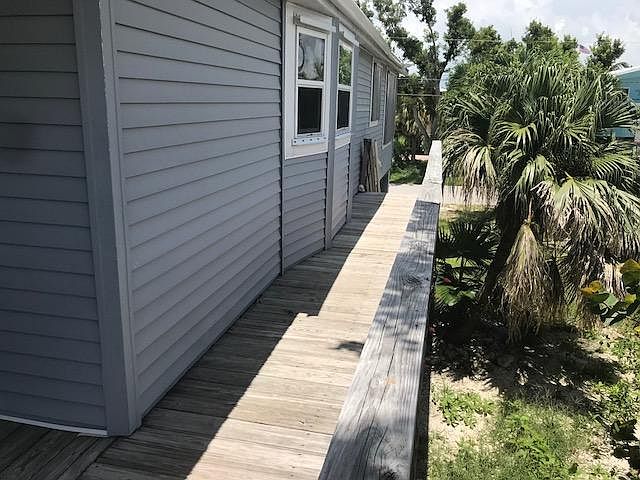 2nd image of 22982 Hawkins Ln
