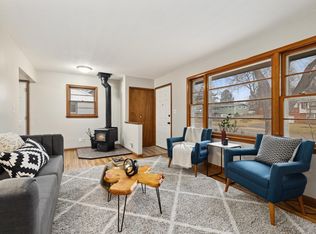 6648 7th St N, Oakdale, MN 55128