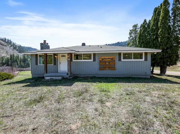 6541 Scotia Rd, Newport, WA 99156