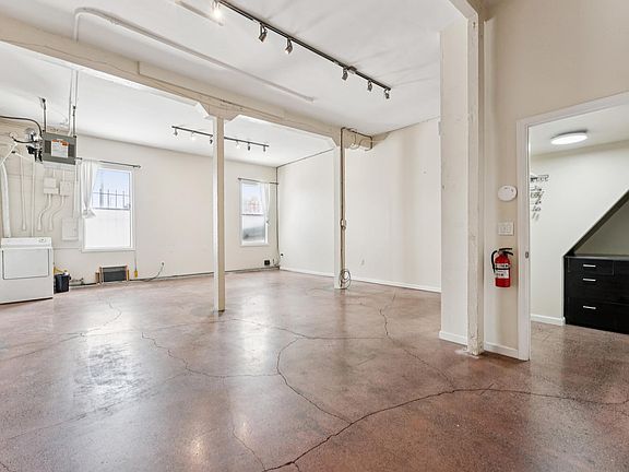 3rd image of 3403 Harlan St #1