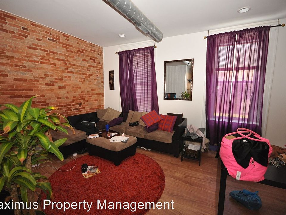 1st image of 921 N 15th St #B