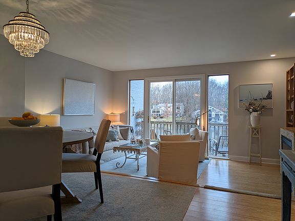 Living / Dining room