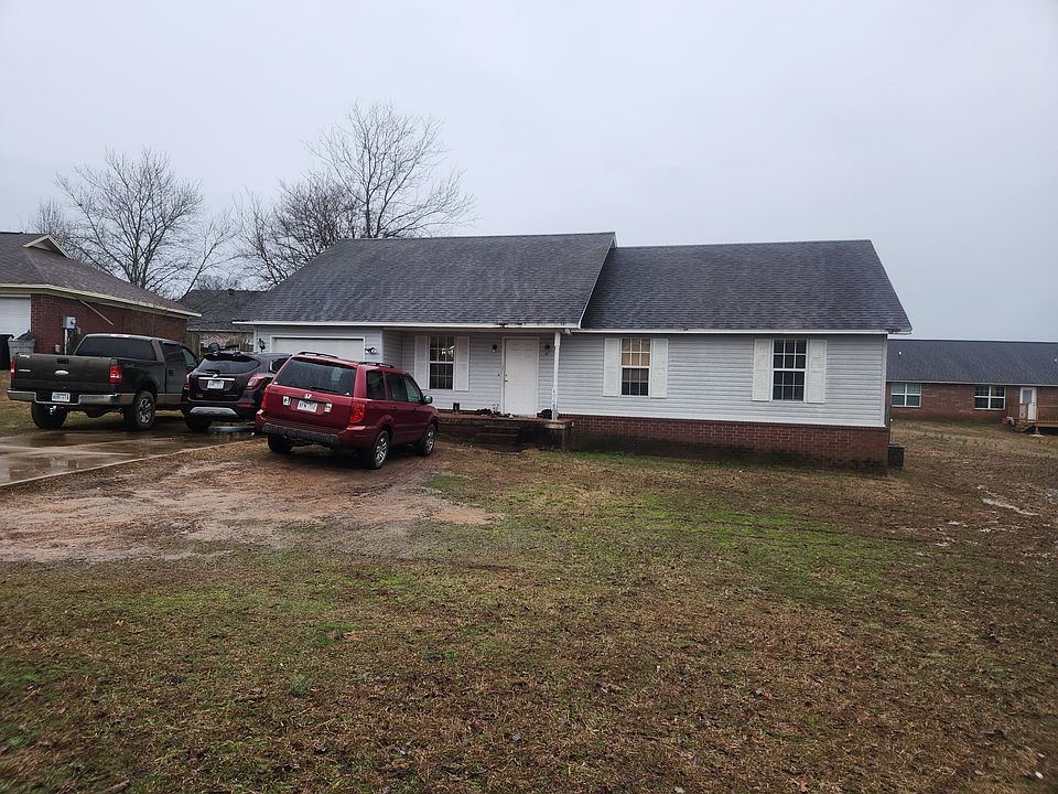 1st image of 406 Hilltop Dr