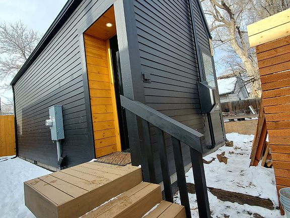 4th image of 303 N Wallace Ave