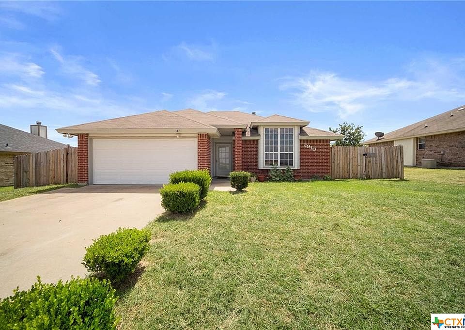 1st image of 2910 Southhill Dr