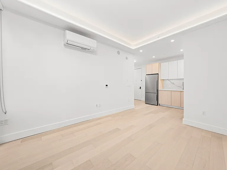 218 Front St #2234 — Photo 2
