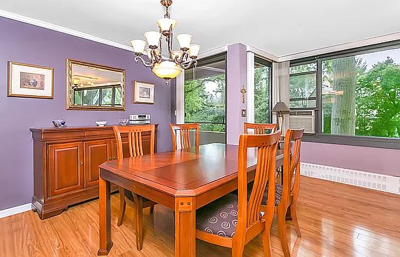 5th image of 11-01 162nd St APT 3C