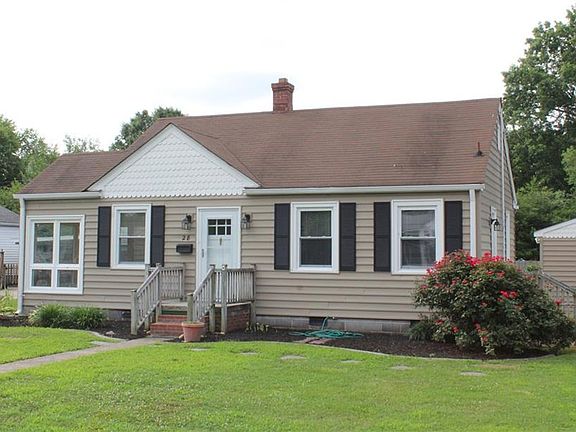 2nd image of 28 Davis Ave