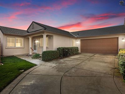 622 Village Dr, Galt, CA, 95632