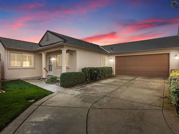 622 Village Dr, Galt, CA 95632