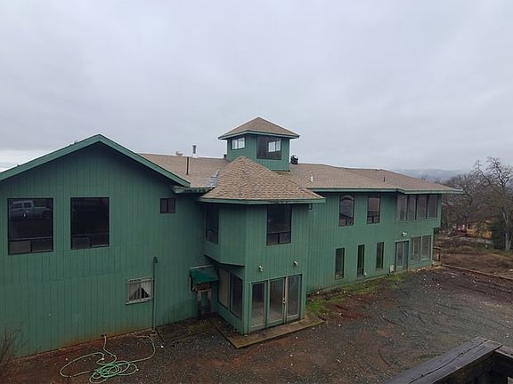 2nd image of 9176 Upper Lake Lucerne Rd