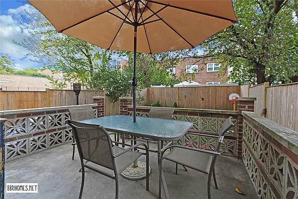 Sold by Bedford Brownstone Realty | media 17