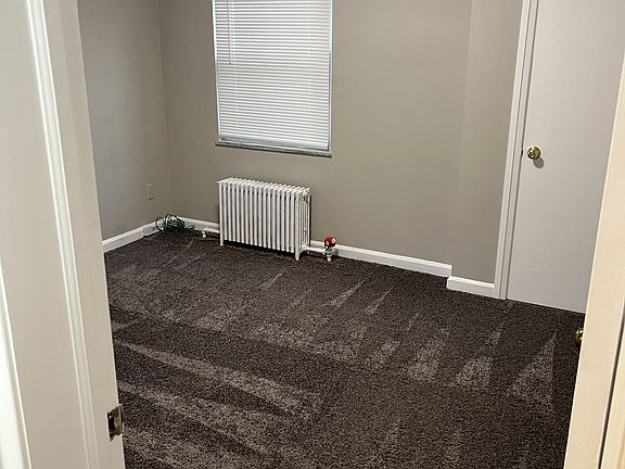 5th image of 4012 W Bancroft St #11269464