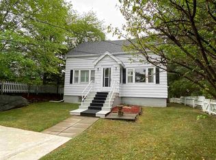 31 Parkhill Rd, Halifax, NS B3P1R2