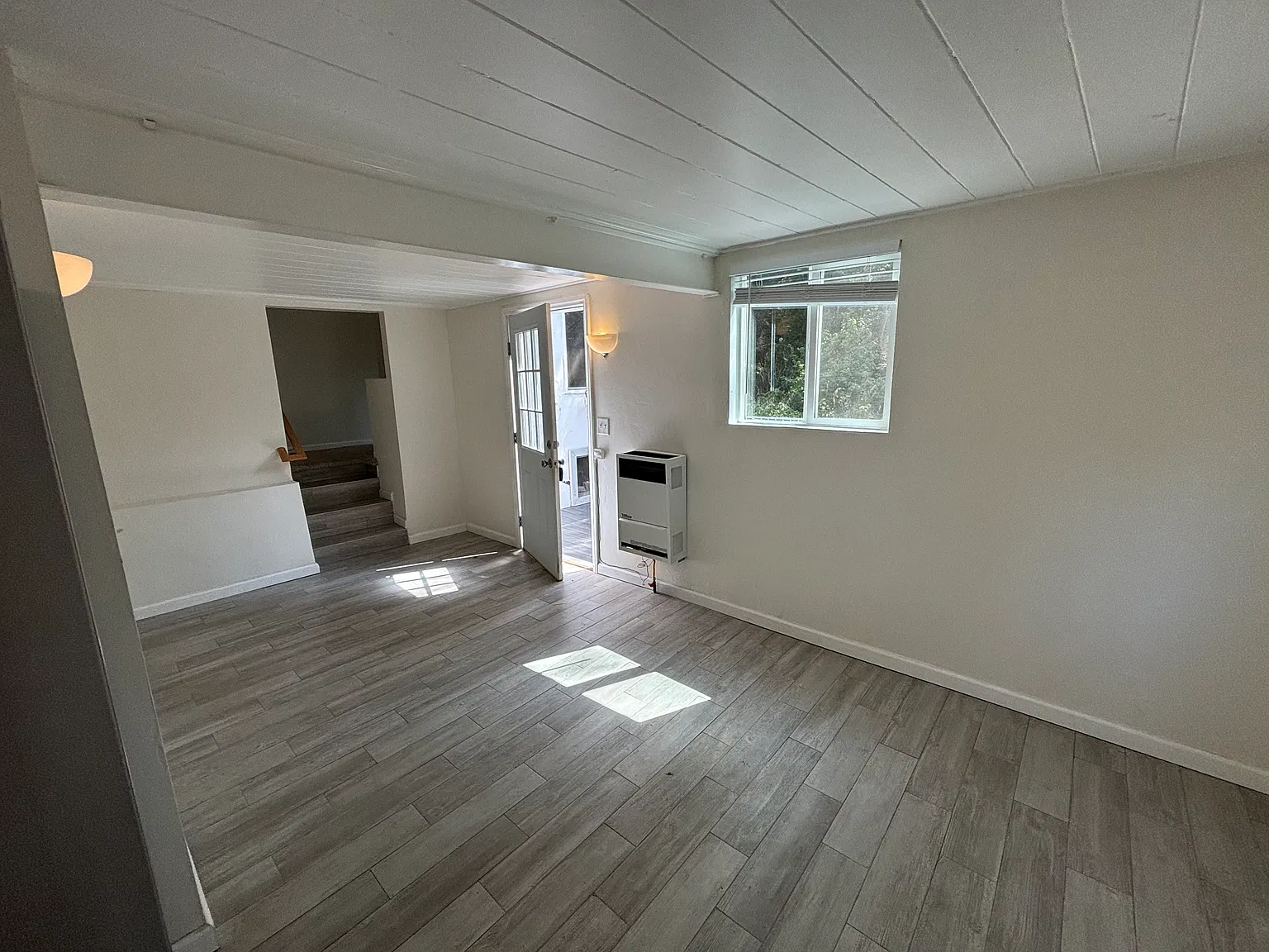 1 bed, 470 sqft, $2,195 — Photo 3
