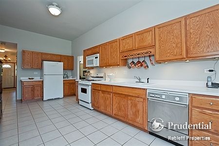 3rd image of 14898 Ashford Dr