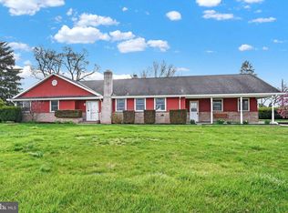 3505 Raintree Rd, York, PA 17404