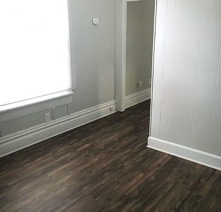4th image of 114 McMillen Ave