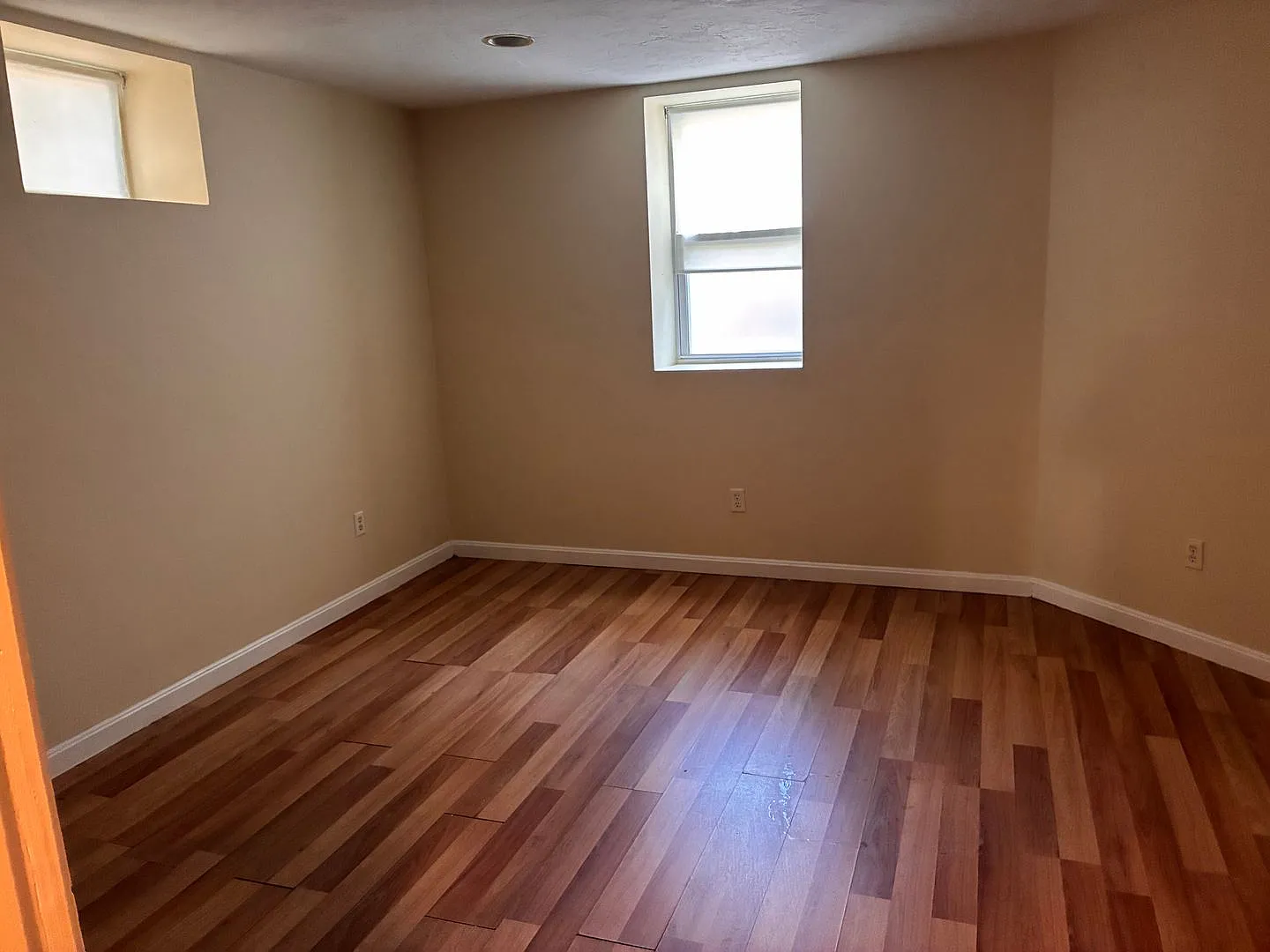 Avl NOW - No Fee! Spacious 3BR near Cleveland Circle w/d in unit! — Photo 3