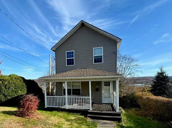 156 5th St #L-9, Mayfield, PA 18433