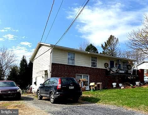 2nd image of 202 Old Martinsburg Rd