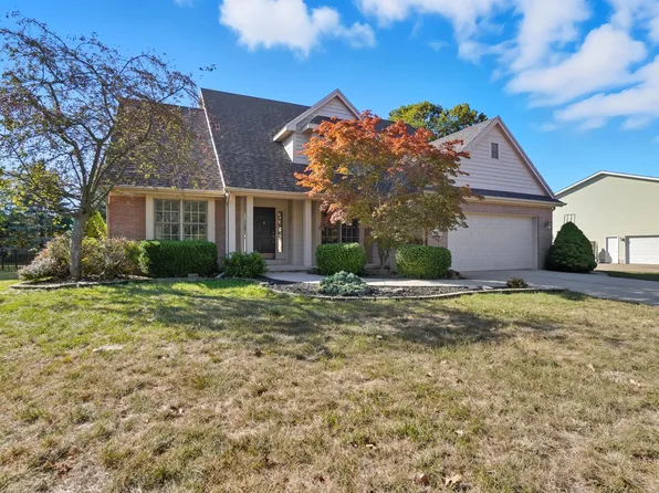 1403 Sheffield Dr, Bowling Green, OH 43402