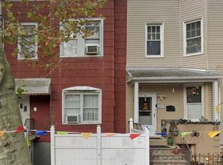 32 Nichols Ave, Brooklyn, NY 11208
