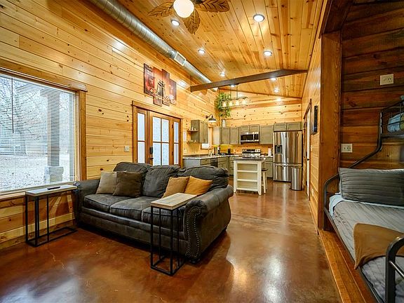 5th image of 52 Hornbeam Rd