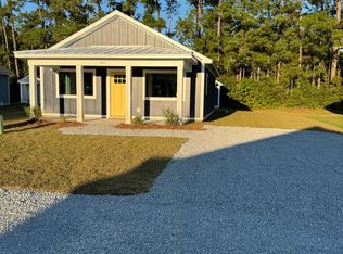 205 Long Pond Loop, Swansboro, NC 28584