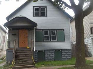 2429 S 9th St, Milwaukee, WI 53215