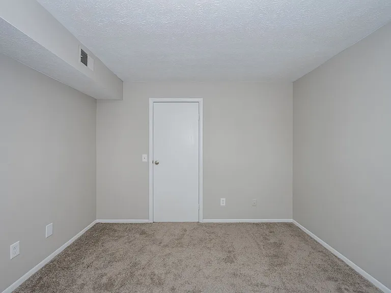 The Woodside Apartments - SPECIAL PROMOTIONS — Photo 19