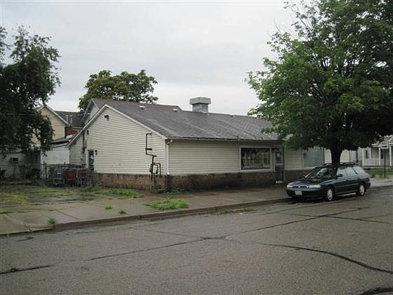 1st image of 338 Washington Ave