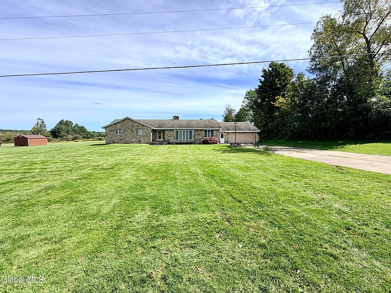 2nd image of 499 McKay Road