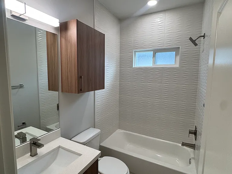 3500 Valencia #1 — Photo 10