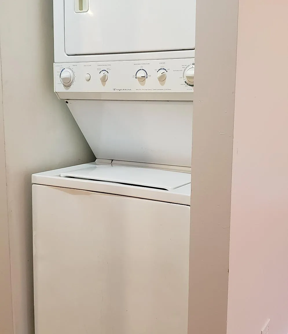 2 bed, $1,250 — Photo 3