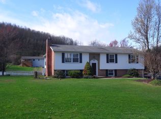 168 Degaetano Rd, Indiana, PA 15701