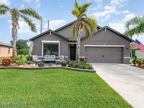 3rd image of 2615 Alibird Dr