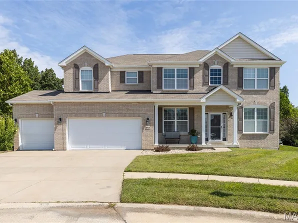 848 Evergreen Forest Dr, Saint Peters, MO 63376
