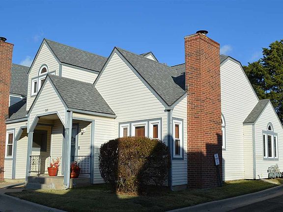 2nd image of 1620 S Longford Ln APT 205