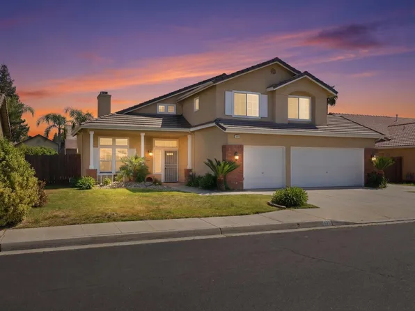 865 McKelvy Ave, Clovis, CA 93611
