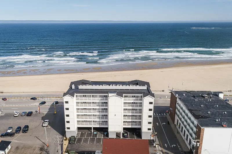 315 Ocean Blvd #306
