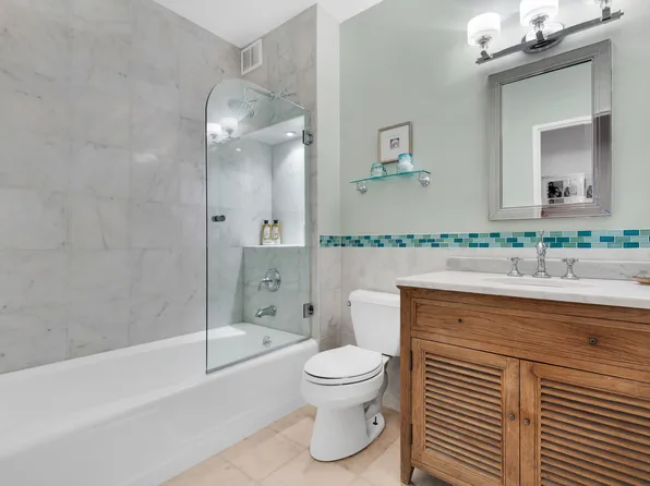 330 Pearl Street image 11 of 13